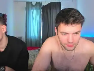 Chaturbate Live Sex Cam of justin_badd