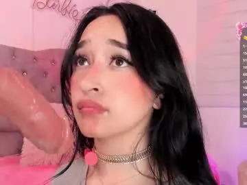 Chaturbate Live Sex Cam of _barbie_joy