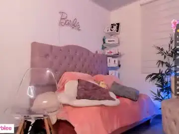 Chaturbate Live Porn of _barbie_joy