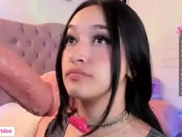 Chaturbate Watch Live Sex Cams of _barbie_joy