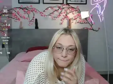 Chaturbate Live Sex Cam of coraline_bush