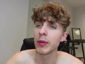 Chaturbate Sex Cam of damien_dallas