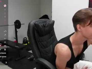 Chaturbate Live Sex Cam of damien_dallas