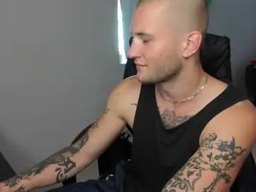 Chaturbate Live Porn of damien_dallas
