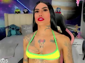 Chaturbate Live Sex Cam of kilye_nellaa