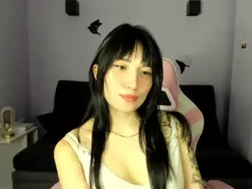 Chaturbate Live Sex Cam of kissmeemel