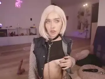 Chaturbate Live Sex Cam of iam_eli