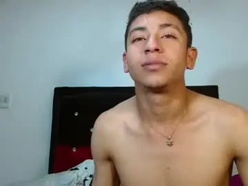 Chaturbate Sex Cam of kenny_boys