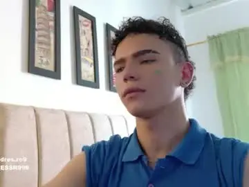 Chaturbate Sex Cam of sebascuterouss