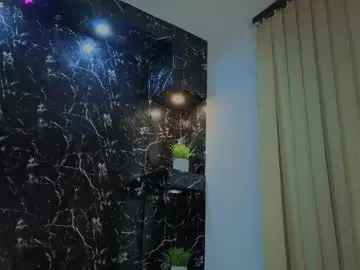 Chaturbate Best live sex cam show of apolo_lux1