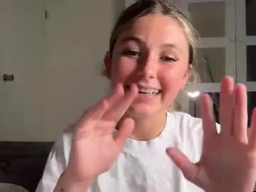 Chaturbate Live Porn of missemelia7