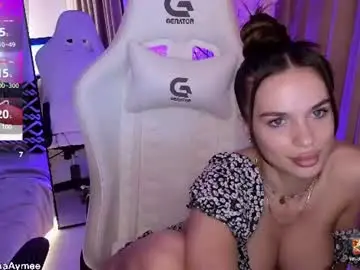 Chaturbate Best live sex cam show of alexaaimee