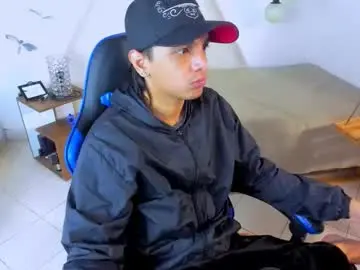 Chaturbate Live Sex Cam of brand_hades