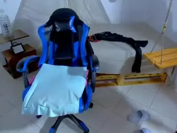 Chaturbate Live Sex Cam of brand_hades