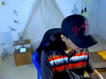 Chaturbate Live Sex Cam of brand_hades