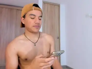 Chaturbate Nude Webcam of george_cams1