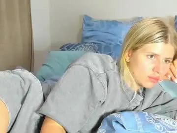 Chaturbate Live Porn of kirraa_