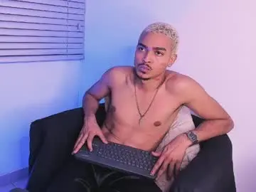 Chaturbate Sex Chat of axelstones_