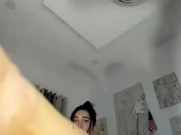 Chaturbate Sex Chat of coco_mademoiselle