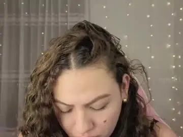 Chaturbate Live Porn of lilyrose1_