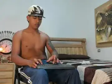 Chaturbate Live Sex Cam of monsoon_the_best