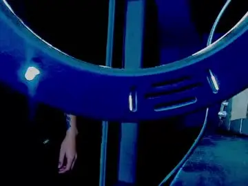 Chaturbate Live Porn of noah_martini