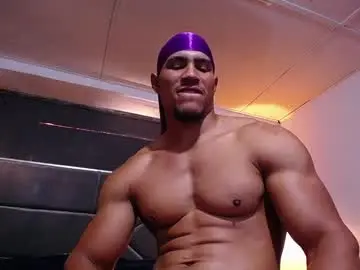 Chaturbate Free Porn Cam of adam_fit19cm