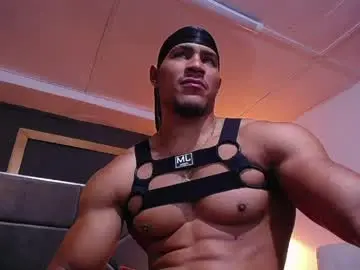 Chaturbate Live Sex of adam_fit19cm