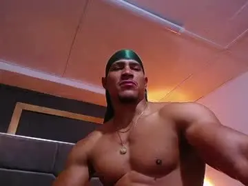 Chaturbate Adult Webcam of adam_fit19cm