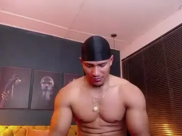 Chaturbate Free Porn Cam of adam_fit19cm