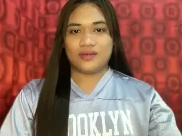Chaturbate Live Sex Cam of bad_kitty_amara