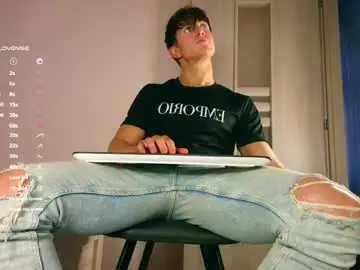 Chaturbate Watch Live Sex Cams of christianlevine_