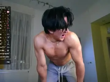 Chaturbate Live Sex Cam of christianlevine_