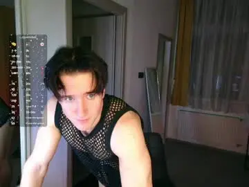 Chaturbate Free Porn Cam of christianlevine_