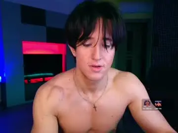Chaturbate Free Porn Cam of christianlevine_