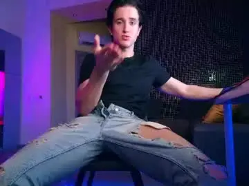 Chaturbate Live Sex Cam of christianlevine_