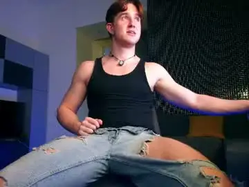 Chaturbate Free Porn Cam of christianlevine_