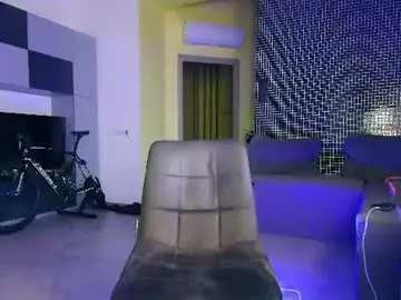 Chaturbate Free Porn Cam of christianlevine_