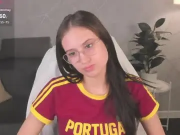 Chaturbate Nude Webcam of miaa_hill