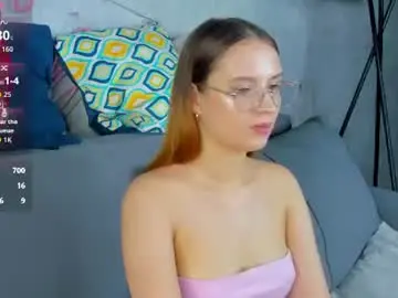 Chaturbate Live Sex Cam of miaa_hill