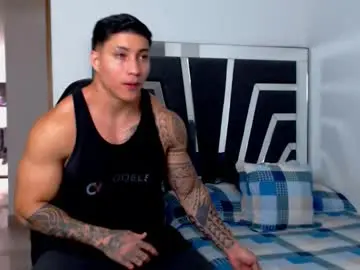 Chaturbate Adult Video Chat of noah_harris01