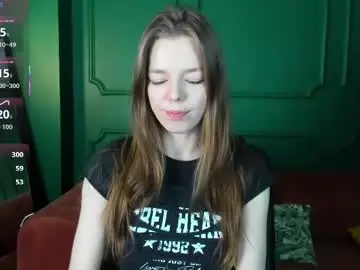 Chaturbate Live Sex Cam of tina_tayllor__