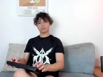 Chaturbate Free Live Porn of honeymoon_sariel