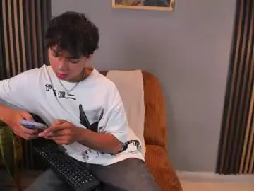 Chaturbate Sex Cam of honeymoon_sariel