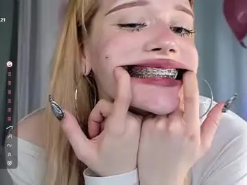 Chaturbate Best live sex cam show of little_anitta