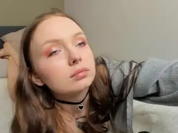 Chaturbate Adult Video Chat of shy_suchka