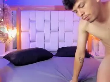 Chaturbate Best live sex cam show of amy_and_aleex
