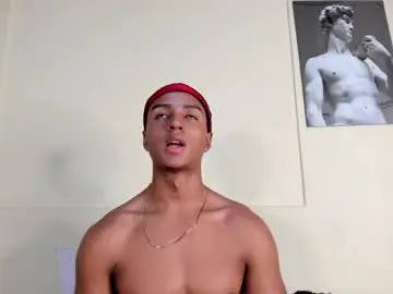 Chaturbate Free Porn Cam of magnusking_