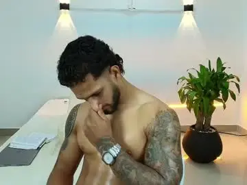 Chaturbate Sex Chat of mikethomson01