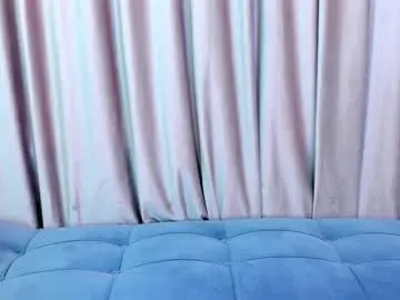 Chaturbate Live Sex Cam of yanyaan